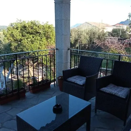Holiday home Valley View House Kanakades