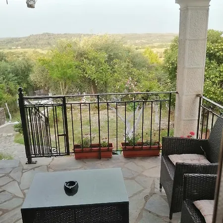 Valley View House Kanakades